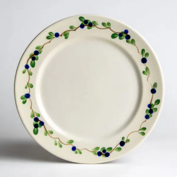 Classic Dinner Plates — Blueberry