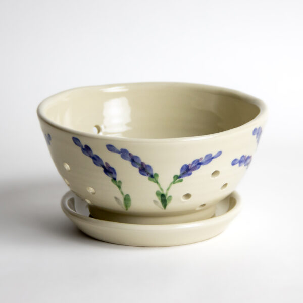Berry Colanders — Lavender