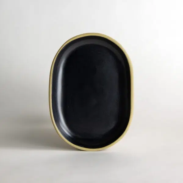 Small Brookline Oval Tray — Matte Black Charcoal